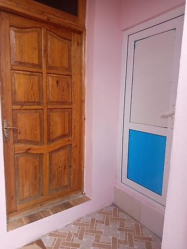 ev villa alqi satqisi: Ev Xirdalanda AAAF parkin arxasinda pillekenler olan mehlede yerlesir — 4