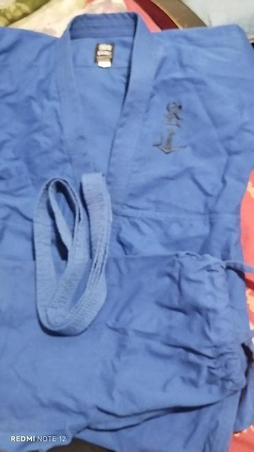 enli şalvarlar: Mavi rəngli döyüş sənətləri geyimi (kimono/gi) dəsti - Üst, şalvar və — 2