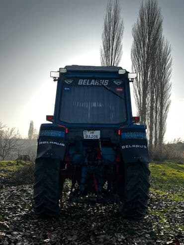 yer şumlayan texnika: Belarus MTZ traktor - Rəng: mavi, orijinal “BELARUS” yazıları və — 7