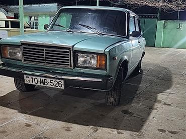 toyota prius c: Lada 2107 sedan - Kuzov: 4 qapılı, açıq yaşıL karopka 5 mator bez — 2