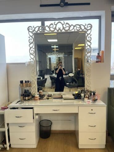 kamputer masası: Açılmayan, Şüşə, Dördbucaq masa — 1