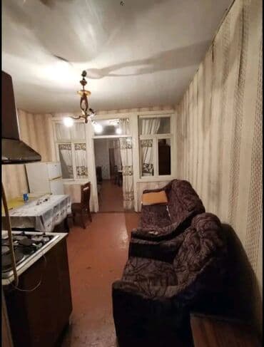 28.may metrosu yaxınlığında yerləşir.Həmcinin məktəb bazar yaxın