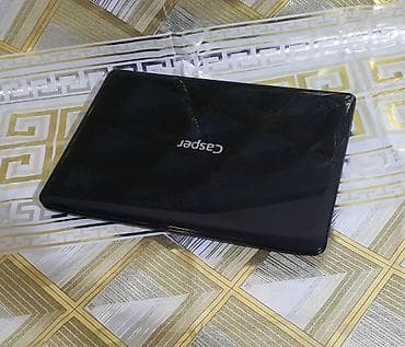 Qazanlar: Intel Core i5, 8 GB, 15.6 " — 2