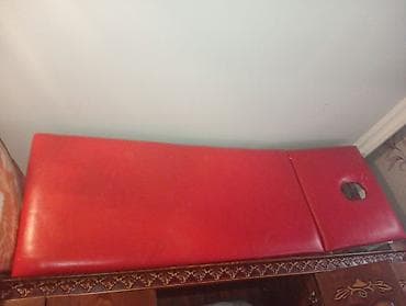 Qırmızı masaj/estetik masası - Üç hissəli konstruksiya, baş