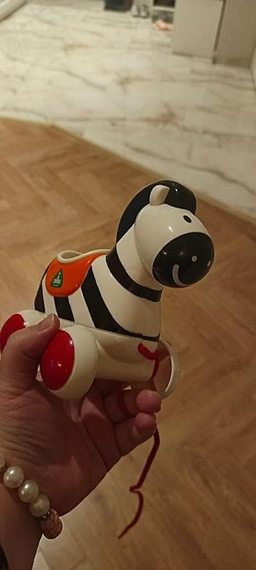 Uşaq geyimi və ayaqqabıları: Uşaq oyuncaqları dəsti Balaca kuklalar 2 manat böyük kuklalar isə 5 — 1