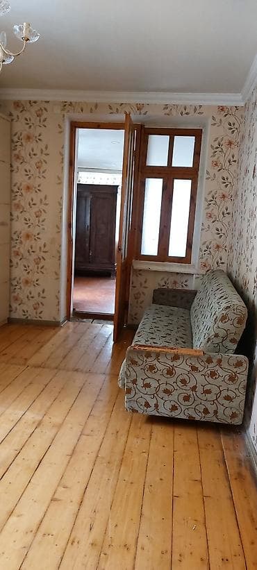 kiray: Gəncə Şəhəri Xan Bağı Türmənin yanında Bina Evi 4/3 kirayə verilir — 7