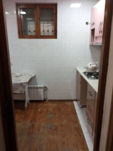 yevlax emlak: Bakı, Yeni Günəşli Massiv A, 3 otaqlı, Köhnə tikili, m. Xalqlar Dostluğu, 65 kv. m — 6