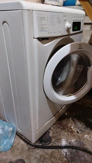 Paltaryuyan maşınlar: Paltaryuyan maşın Indesit, 6 kq, İşlənmiş, Avtomat, Qurutma var, Kredit yoxdur, Ödənişli çatdırılma — 2