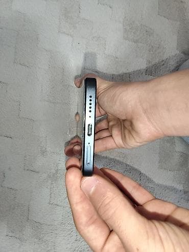 poko 3: Poco X7 Pro, 512 GB, rəng - Qara, Sensor — 10
