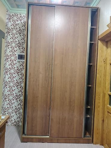 qapi ustu: İşlənmiş, 2 qapılı, Qəhvəyi, Taxta, Kupe, Düz dolab — 1