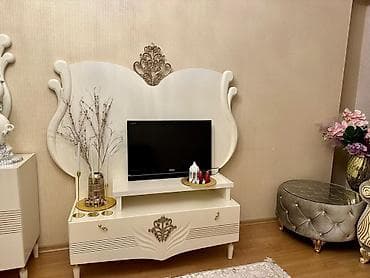 İşlənmiş, Düz TV altlığı, Polkalı