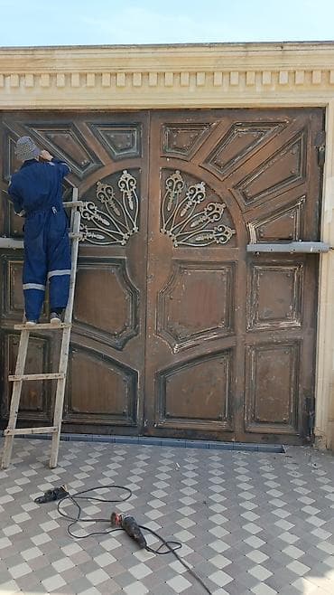 plastik pencere islenmis: Xidmət: Dəmir qapı və darvazaların bərpası, zımparalanması və peşəkar — 1
