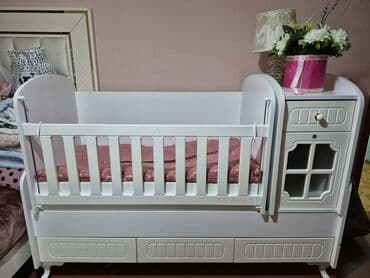 usag besiyi: Oğlan və qız üçün, İşlənmiş, Dördbucaq, Beşik, Matrassız, Yellənmə mexanizm ilə — 1