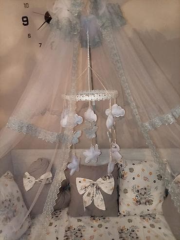 tül beşik: Oğlan və qız üçün, Yeni, Dördbucaq, Beşik, Dəst ilə, Yellənmə mexanizmsiz — 6