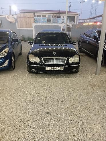 Mercedes-Benz C-Class (W203) sedan - Kuzov: qara rəng, 4 qapı, sedan