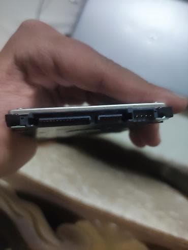asus rog strix: Hard Disk 500Gb satilir qiymeti razilawma yolu ile az işlenib — 3