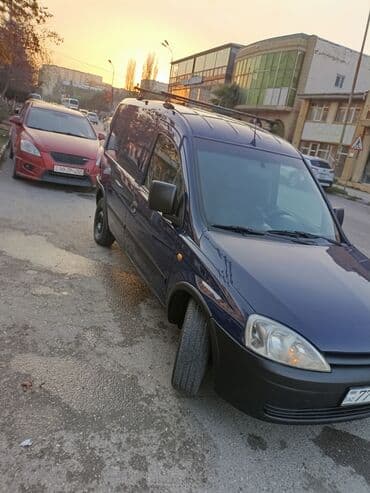 təkərlər r14: Opel Combo: 1.3 l | 2008 il 282000 km Van body type — 1