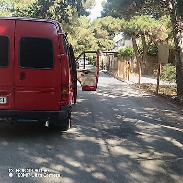 mercedes 160 a: Salam bu gözəl rəngi qirmizi satilir hec bir problemi yoxdur kasmetik — 6
