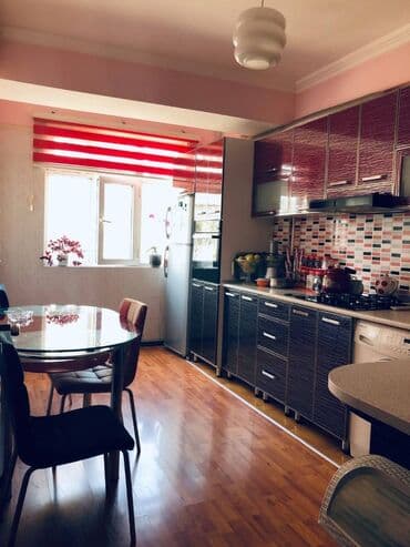 ucbucaq evlər: Bakı, 3 otaqlı, Köhnə tikili, m. Gənclik, 110 kv. m — 11