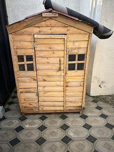 Təmir və tikinti: Taxta həyət tövləsi / quşxana - Material: massiv taxta lövhələr — 1