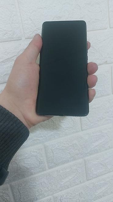 z flip 6: Honor X9b, 256 GB, rəng - Qara — 2