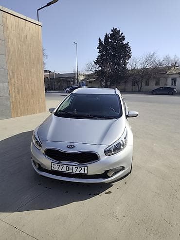 kia ceed motor: Kia cee’d SW (station wagon), gümüşü rəng. - Geniş və funksional — 1