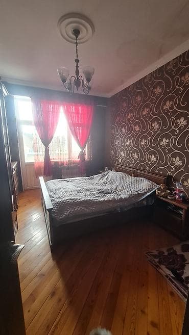 İkinəfərlik çarpayı, Dolab