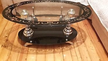 Oval masa, Açılmayan, Təkərsiz, Şüşə, Zəmanətsiz