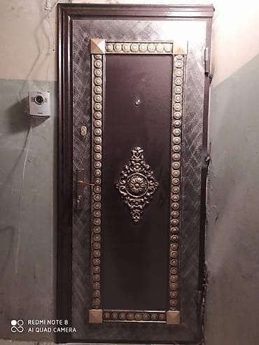 Döşəmə: Metall seyf qapılar – dekorativ naxışlı, möhkəm konstruksiya Məhsulun — 5