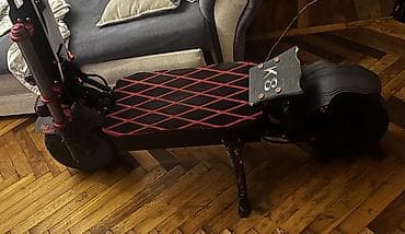 Спорт и отдых: Б/у Электросамокат 11", > 1000 Вт, > 45 км/ч — 2