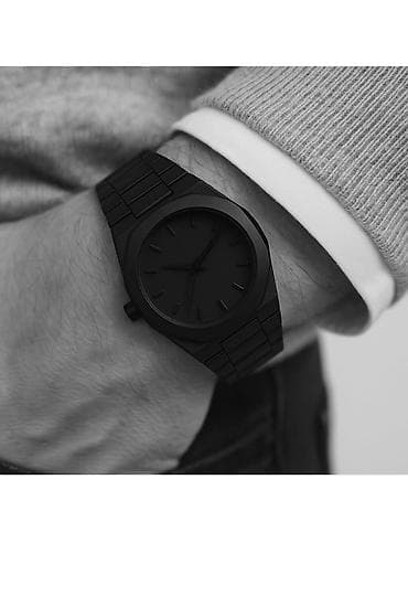 kisi qolbaq: Minimalist qara qol saatı Yeni gəlib məhdud saydadır.yüksək keyfiyətli — 2