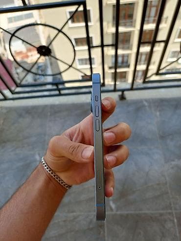 apple magsafe: IPhone 14, Mavi, Face ID — 3