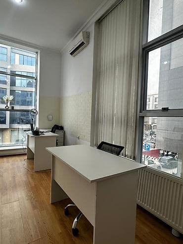 ev emlak: Nərimanov rayonu, Əhməd Rəcəbli küçəsində yerləşən plazada ofis — 2