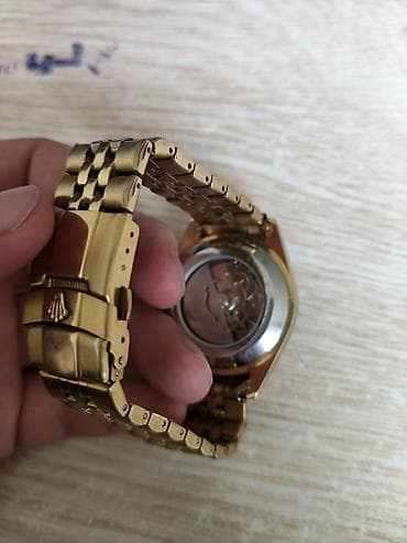kisi ucun sepler: İşlənmiş, Qol saatı, Rolex, rəng - Qızılı — 3