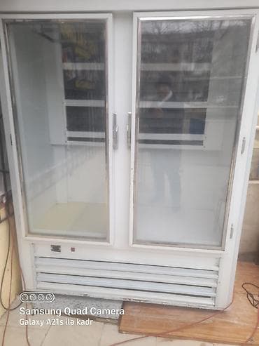 xaladenik teze: Vitrin soyuducu 5 ay istifade olunub ( Qəssab istifadə edib) 2000 — 1