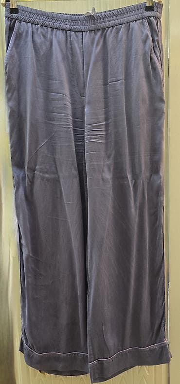 ev destleri: Dolce & Gabbana iki hissəli pijama dəsti - Model: uzunqol köynək — 2