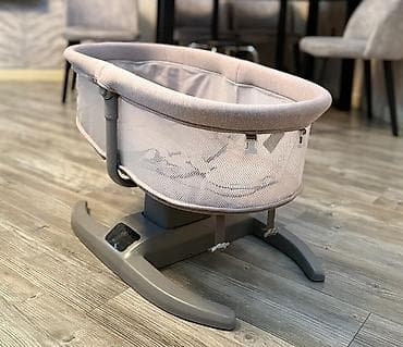 Iki ədəddir. digəri qara rəng. elektron bəsimdir. dəqiq istəyənə