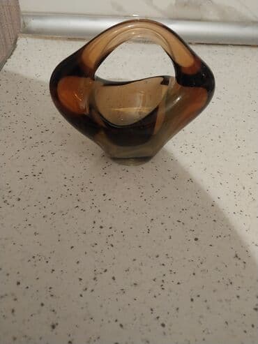 şam qabı: Şüşə dekorativ qab – bədii üslubda, tutacaq formalı - Material — 3