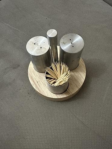 serviz destleri: Təbii ağacdan hazırlanmış serve etmək üçün dəst Her bir cesitden 12-10 — 7