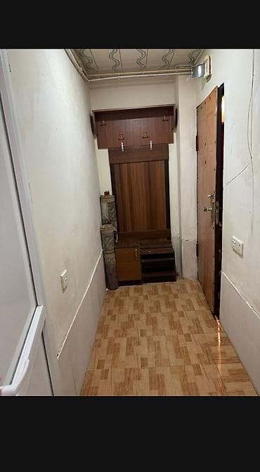 genclikde kiraye evler: Sumqayıt şəhəri 4 cü mikrayon 1 otaqlı bağçanın yanı. Vasitəçi haqqı — 4