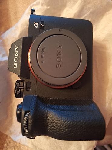 sony 2500: Sony Alpha 7 IV (A7 IV) tam kadr güzgüsüz fotoaparat, E-mount - 33 MP — 1