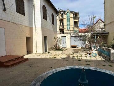 bakida satdiq evler: Bakıxanov qəs. 5 otaqlı, 200 kv. m, Orta təmir — 3