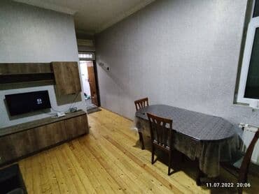 17 ci mikrorayon: 2 otaqlı, 70 kv. m — 11