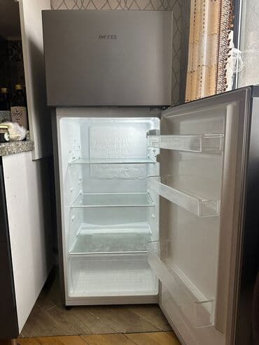 Ət çəkən maşınlar: İşlənmiş 2 qapılı Riffel Soyuducu Satılır, rəng - Gümüşü, Təkərli — 2