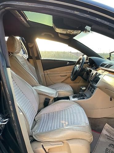 Volkswagen sedan – qara eksteryer, bej-sarı salon Texniki/avadanlıq — 2