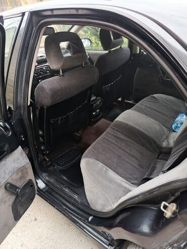 opel astra h 1 4: Opel Omega: 2.5 l | 1996 il 32533 km Sedan — 4