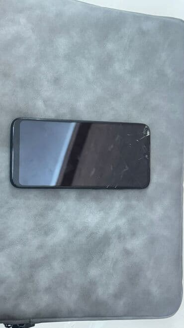 Xiaomi Redmi (arxa hissədə “Redmi by Xiaomi” yazılı model) - Rəng