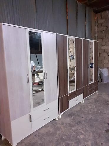 skaflar: 3 Qapi Dolablar Hal Hazirda Anbarda Movcuddur. Sifariwlede ne reng — 1