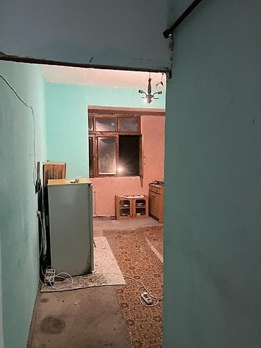 nzs kirayə: Salam.Ev nefçiler metrosuna 10
Deylik yolda
Yerleşir — 10