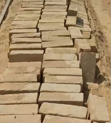 divar içi baçok: Təbii daş plitələr – tikinti və abadlıq işləri üçün - Material: təbii — 1